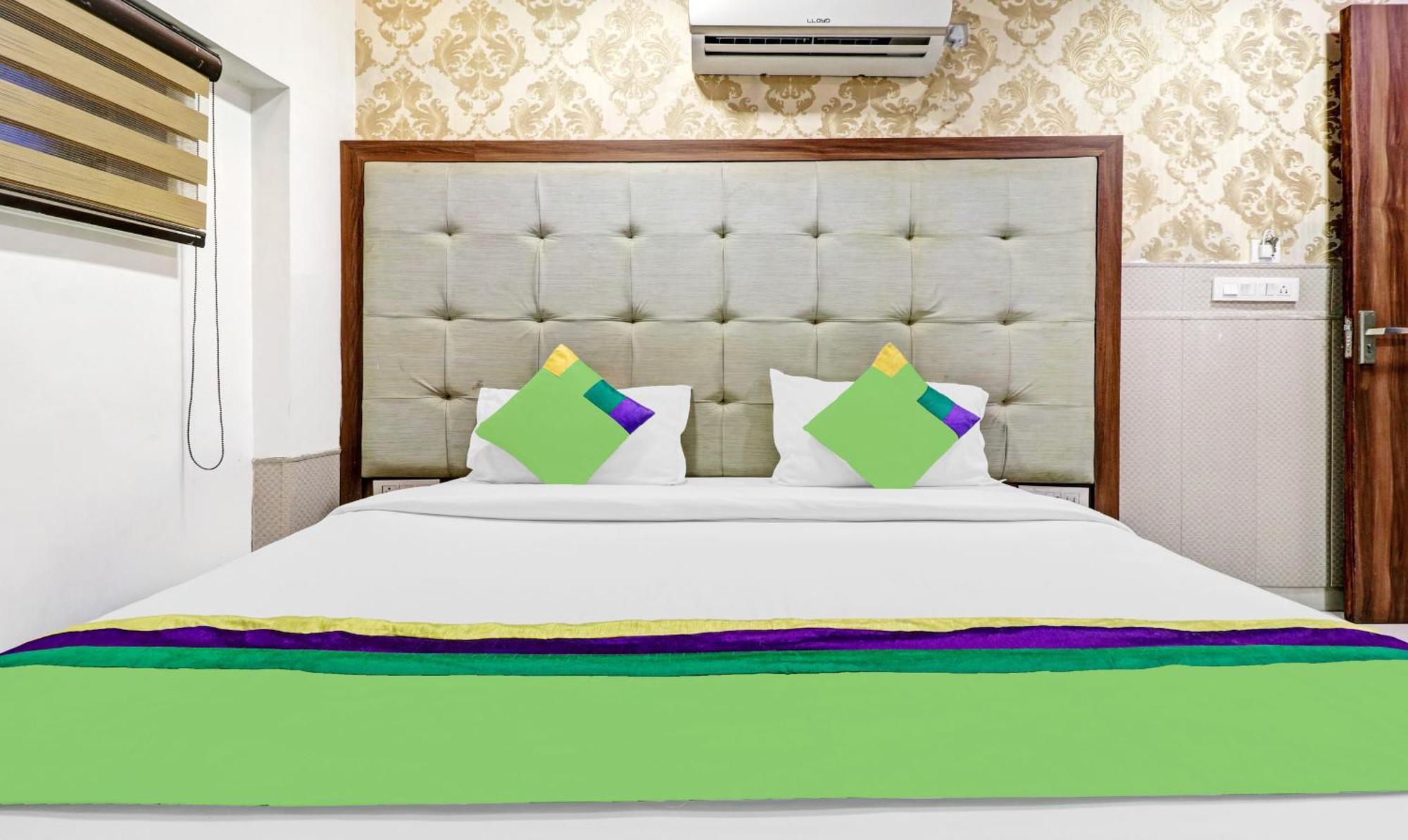 โอโย 15208 โฮเต็ล ยูนิก Hotel อัมริตสา ภายนอก รูปภาพ